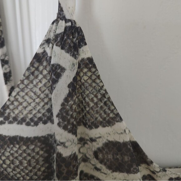 Alice + Olivia x Scoop silk snake print flowy tank cami XS - Picture 6 of 6